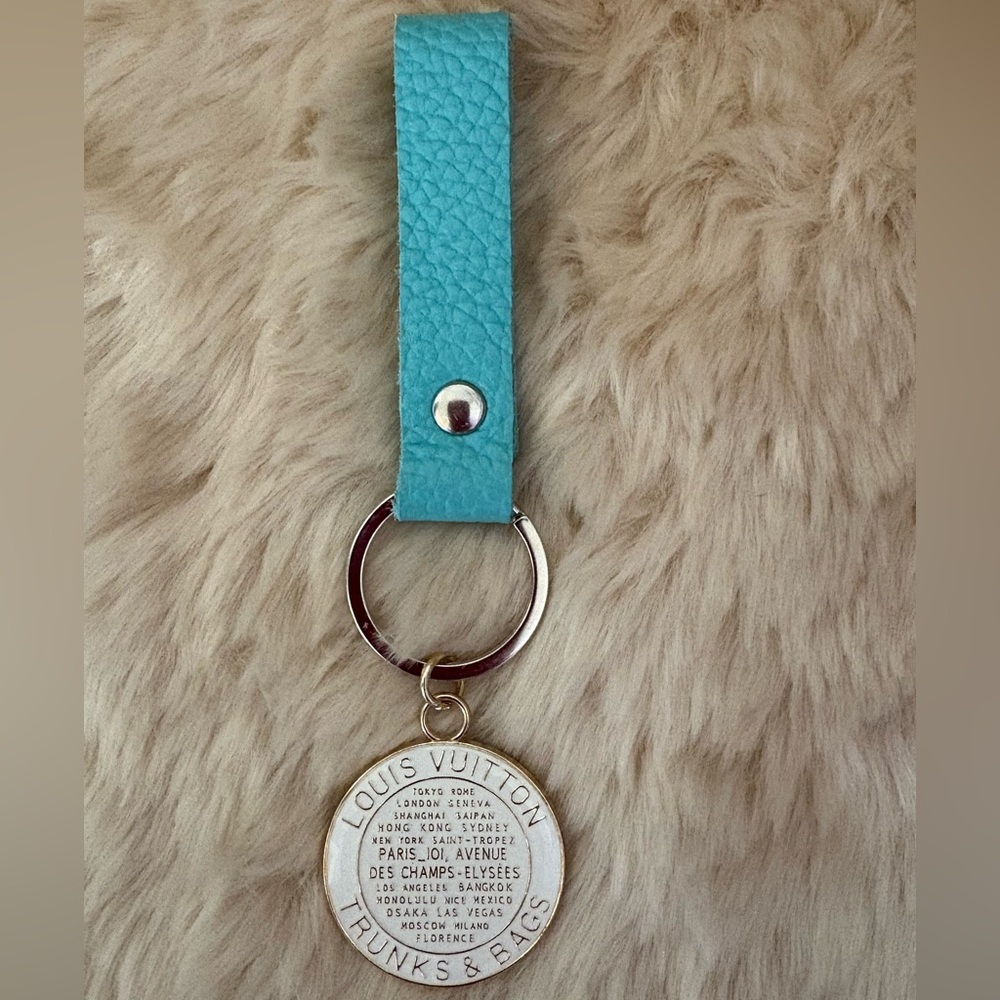 Louis Vuitton Trunks & Bags Charm
